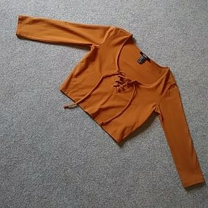3/4 sleeve Crop top
